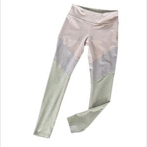 Outdoor Voices size small full length leggings